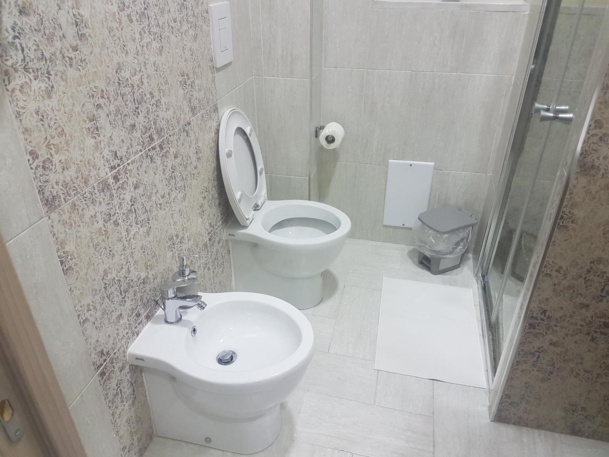 Reginahouse Apartment Наполи Екстериор снимка
